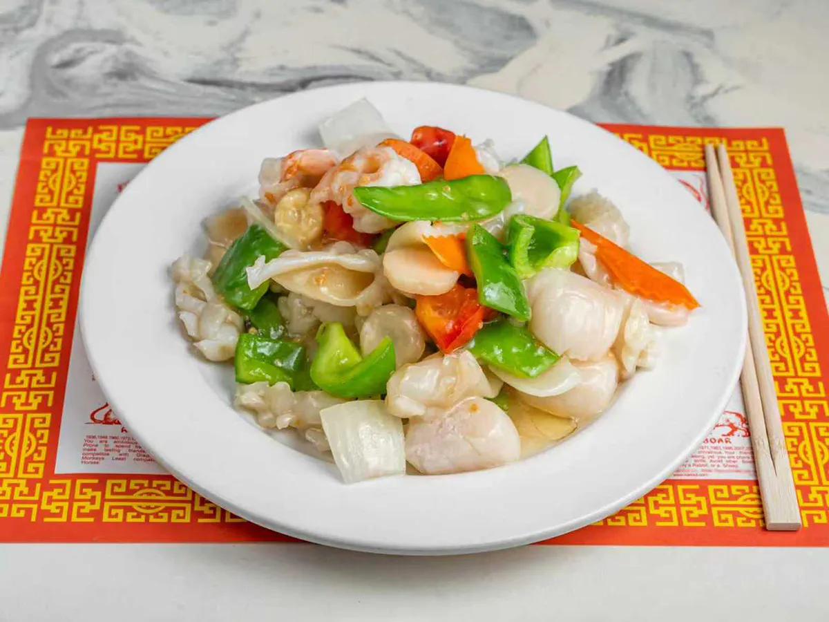 Steamed seafood medley with scallops shrimp and mixed vegetables at Hau Po Chinese Kitchen, a Chinese Restaurant in Hauppauge